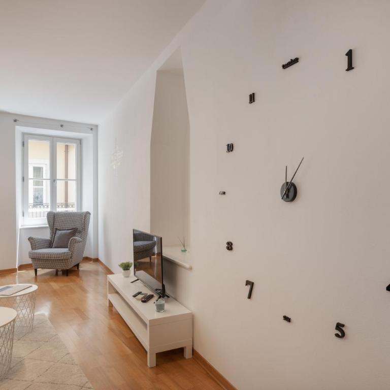 Tra i versi di Saba in centro a Trieste - Appartamento con 1 Camera da Letto - 11