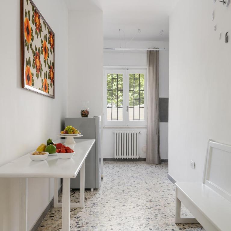 Dimora VIALECCE ,with private parking - Three-Bedroom Apartment - 2