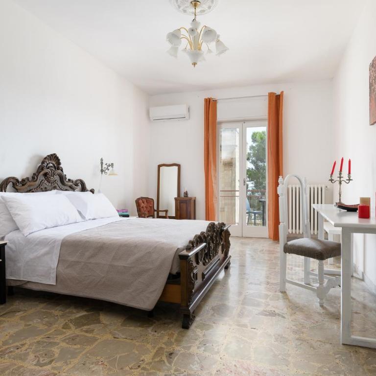 Dimora VIALECCE ,with private parking - Three-Bedroom Apartment - 3