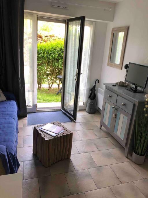 Le Clapotis des Flots - One-Bedroom Apartment - 1