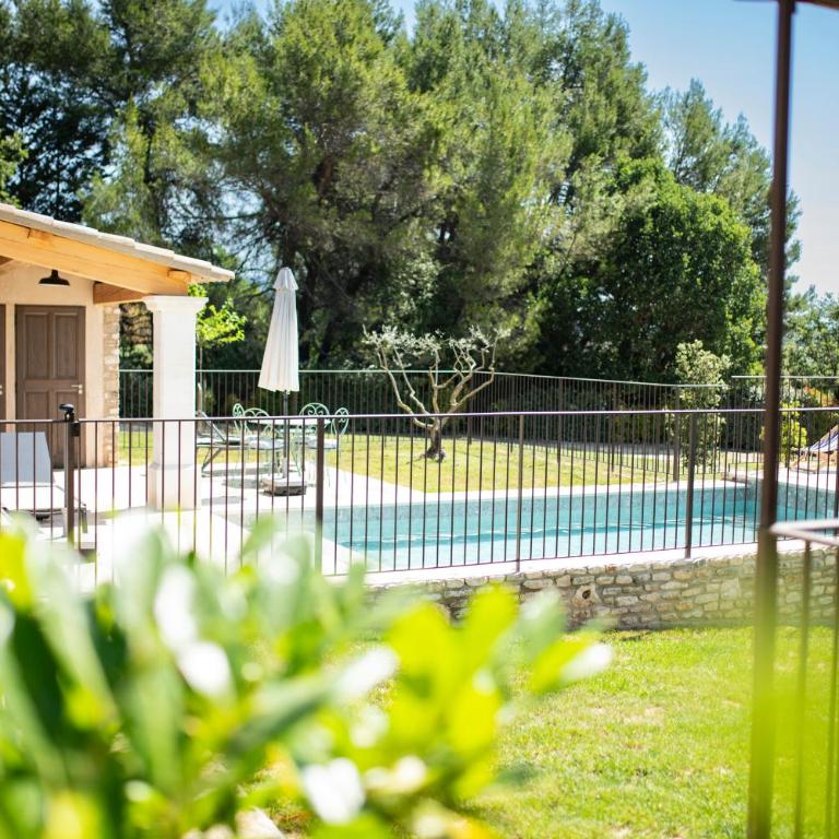 Bastide Toujours Dimanche, Maison de vacances avec vue & piscine chauffée - Maison 2 Chambres - 1