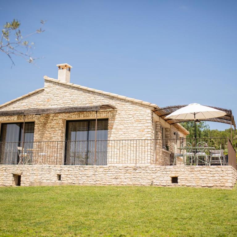 Bastide Toujours Dimanche, Maison de vacances avec vue & piscine chauffée - Maison 2 Chambres - 66