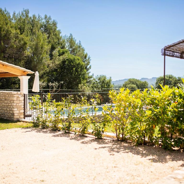 Bastide Toujours Dimanche, Maison de vacances avec vue & piscine chauffée - Maison 2 Chambres - 67