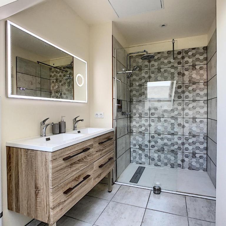 L'ABBAT-JOUR - Le Saphir - Plein Sud - Thermes - Appartement Deluxe - 2