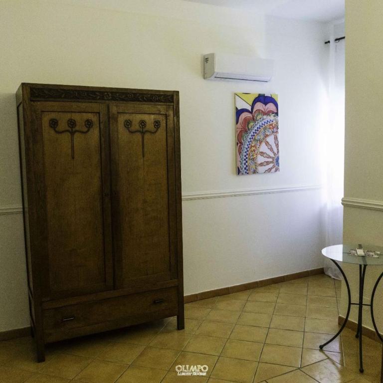 Olimpo Room - Camera Quadrupla con Bagno Privato - 11
