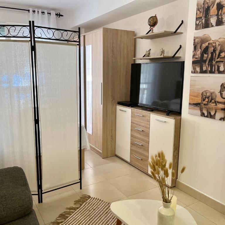 Campello Apartamento junto a la playa 2-4 pax Inmobiliaria Leo - Apartamento - 3