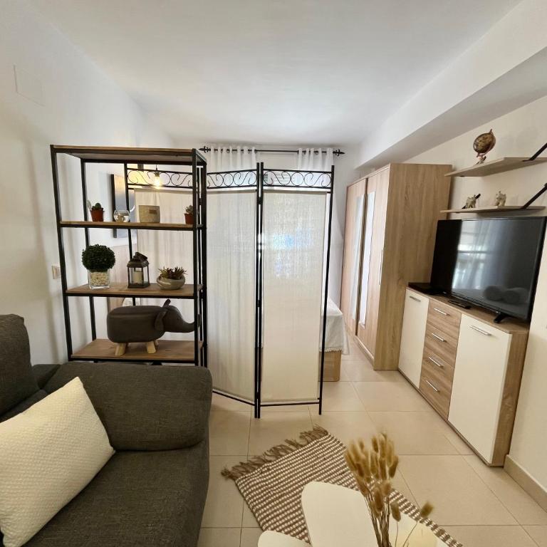 Campello Apartamento junto a la playa 2-4 pax Inmobiliaria Leo - Apartamento - 15