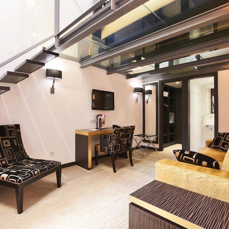 GOLDEN TULIP CANNES HOTEL de PARIS - Suite en Duplex - 2