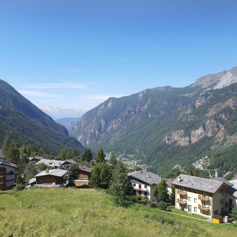 Casa Lo Tzé Alpine Apartments Near Ski Slopes With Parking - Monolocale con Balcone - 3