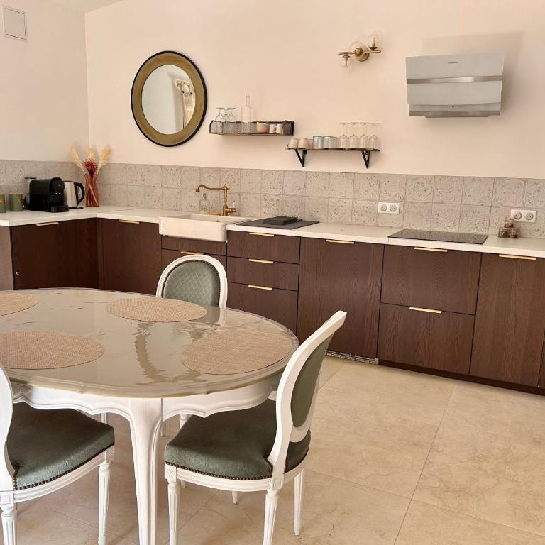Maison à Gordes dans le Lubéron - Casa de 2 dormitorios - 14
