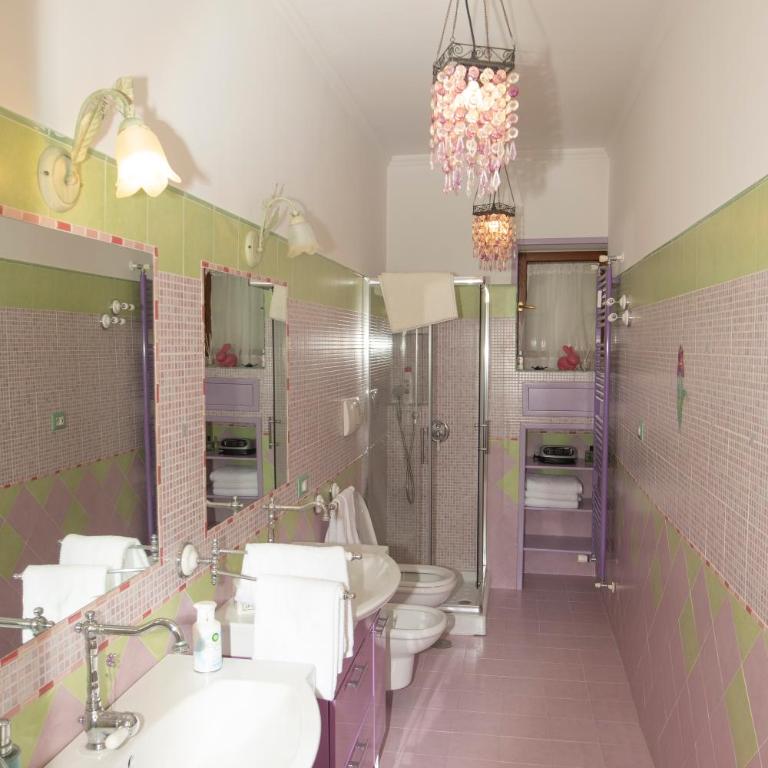 DOMUS LUNA - Three-Bedroom Apartment - 12