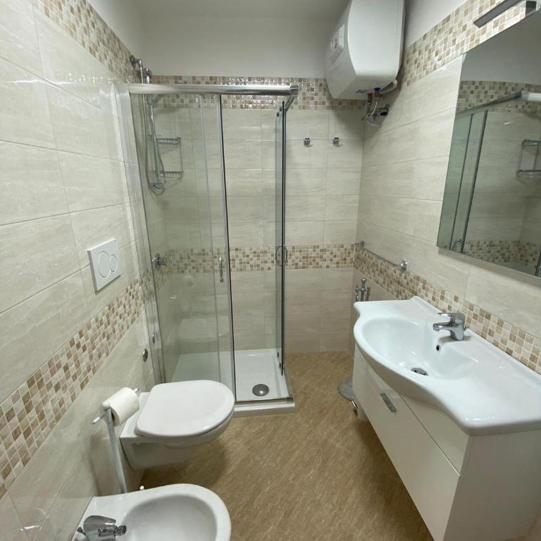 TOURISTHOUSE MONOPOLI 10 - Triple Room with Private External Bathroom - 5