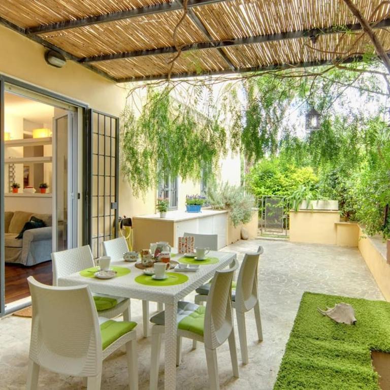 Viale Tirreno - Appartamento con Patio - Appartamento con 2 Camere da Letto - 3