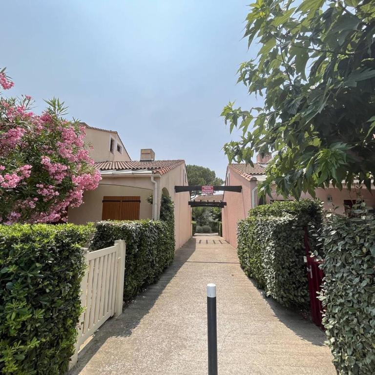 Villa T2 Mezzanine 6 pers avec Jardin, Piscine, Proche Plage - Saint-Cyprien - FR-1-106-27 - Villa - 25