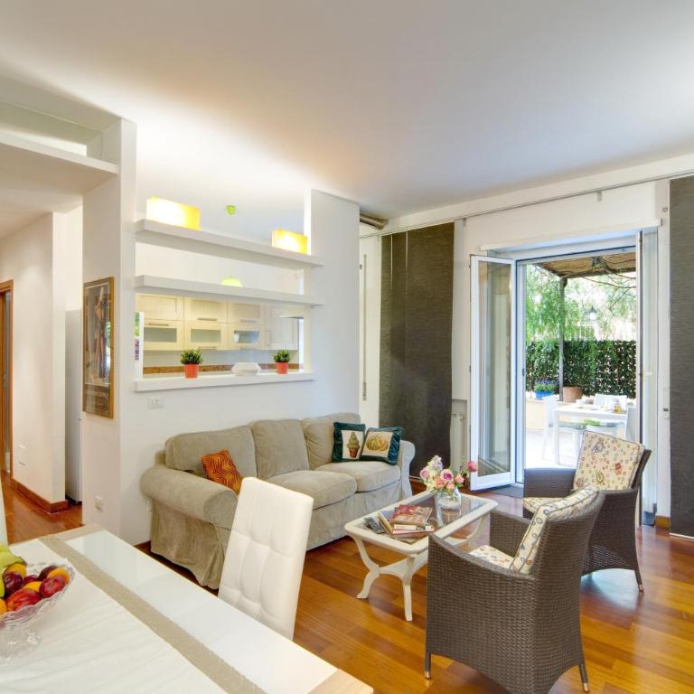 Viale Tirreno - Appartamento con Patio - Appartamento con 2 Camere da Letto - 8