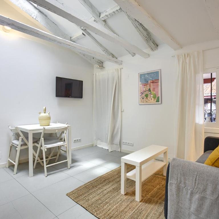 Latina Center - Estudio en La Latina - One-Bedroom Apartment - 6