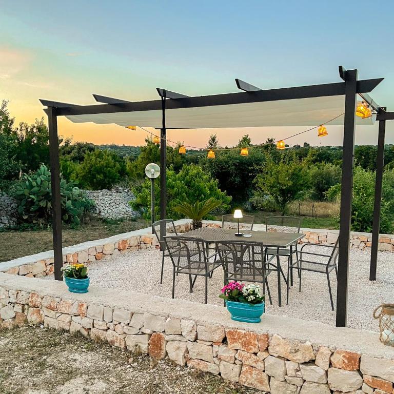 Ostuni Città Bianca - IL Trullo Bianco Coccio View-Pool-Relax - Two-Bedroom Villa - 2
