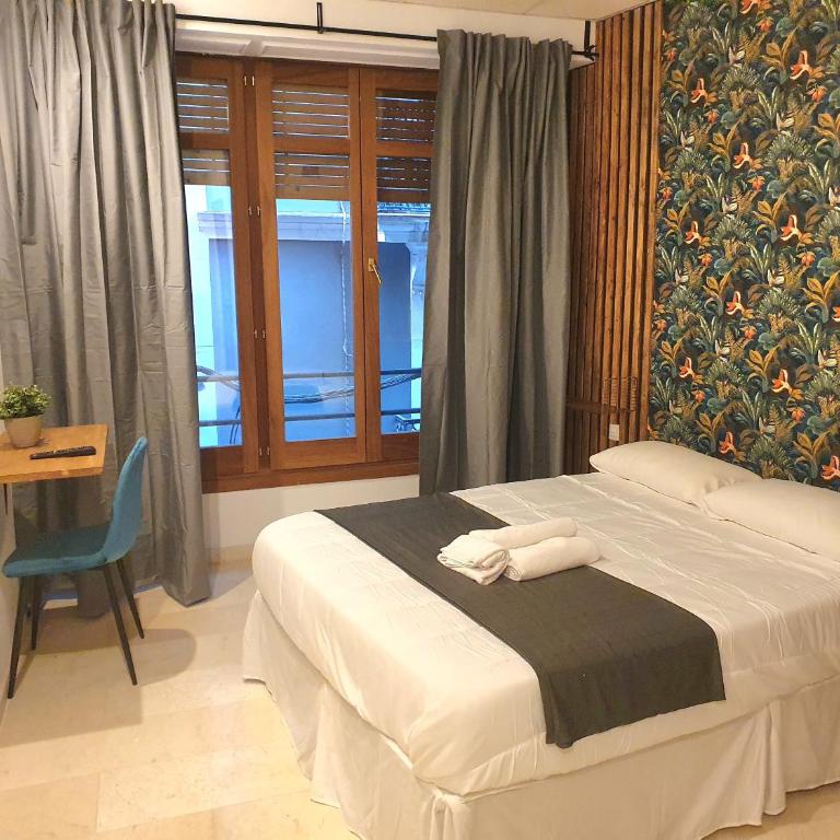 PLAZA HOME ResEst - Double Room with Spa Bath - 6