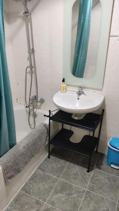 Ático con encanto en el centro de torremolinos - Apartamento de 3 dormitorios - 13