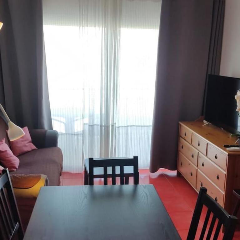 Ático con encanto en el centro de torremolinos - Apartamento de 3 dormitorios - 14