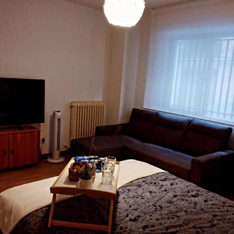 Posada Madrileña - Triple Room with Shared Bathroom - 7