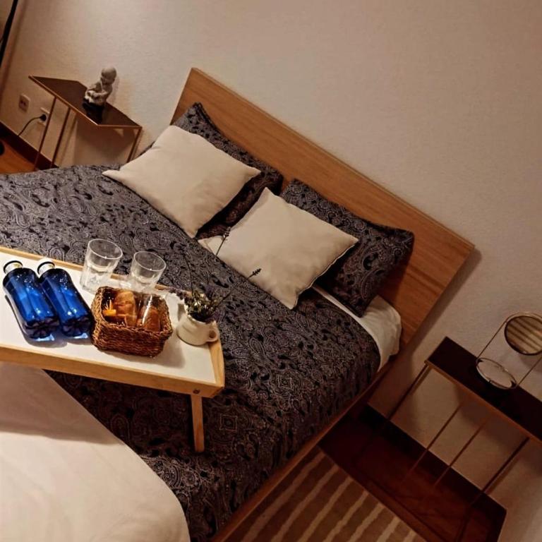 Posada Madrileña - Triple Room with Shared Bathroom - 8