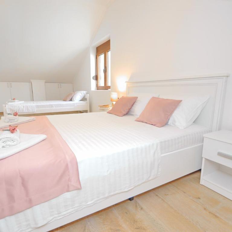 Apartments Jankovic - One-Bedroom Apartment - 18