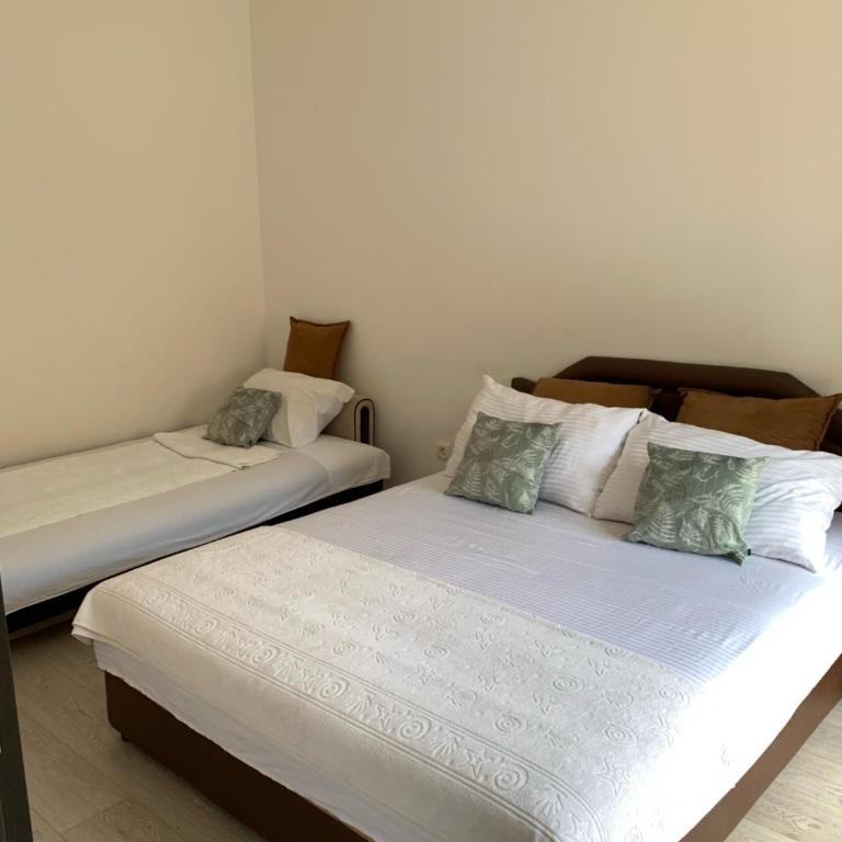 Apartments Kaladjurdjevic - Apartman - Prizemlje - 16