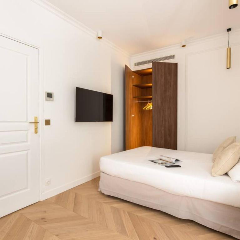 Central&Spacious 2BD Apart for 6 - Apartment - 8