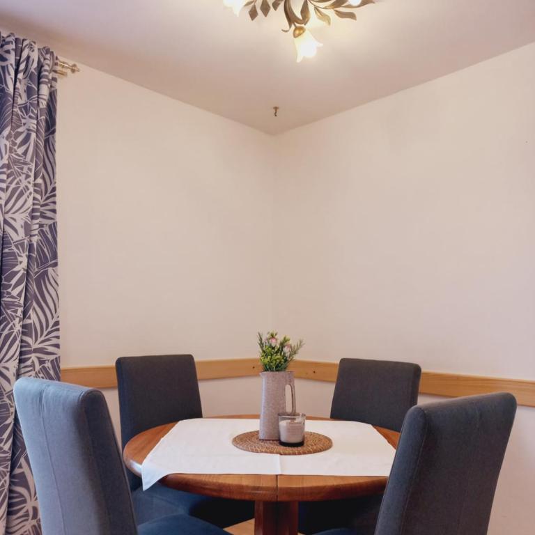 Landhof Kreuzsalgut - Apartment mit 1 Schlafzimmer und Gartenblick - 2