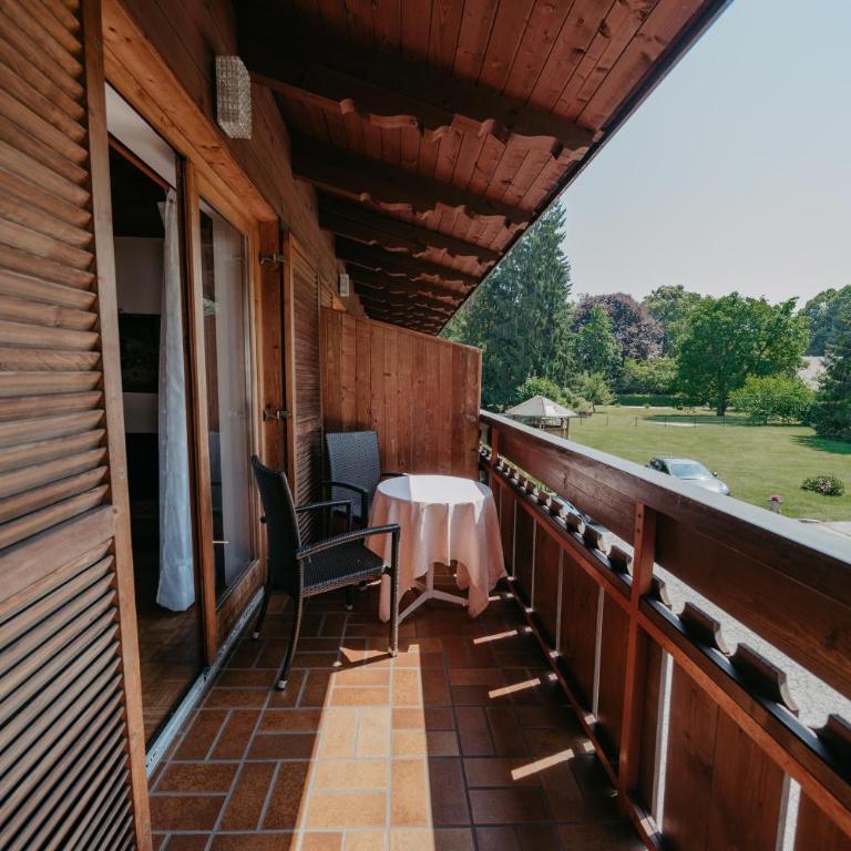 Villa Fernblick - Apartment mit 1 Schlafzimmer - 7