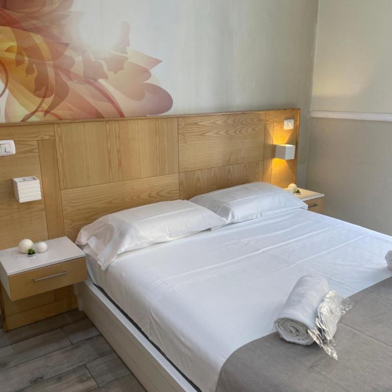 Parthenope Rooms - Junior Suite con Balcone - 20
