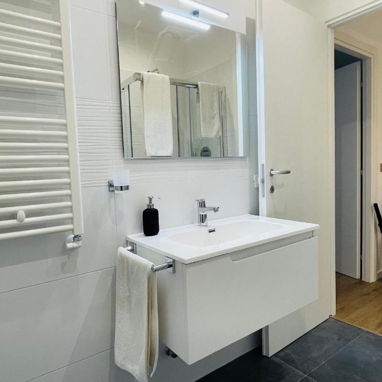 Home Vatican Oasis - One-Bedroom Apartment - 19
