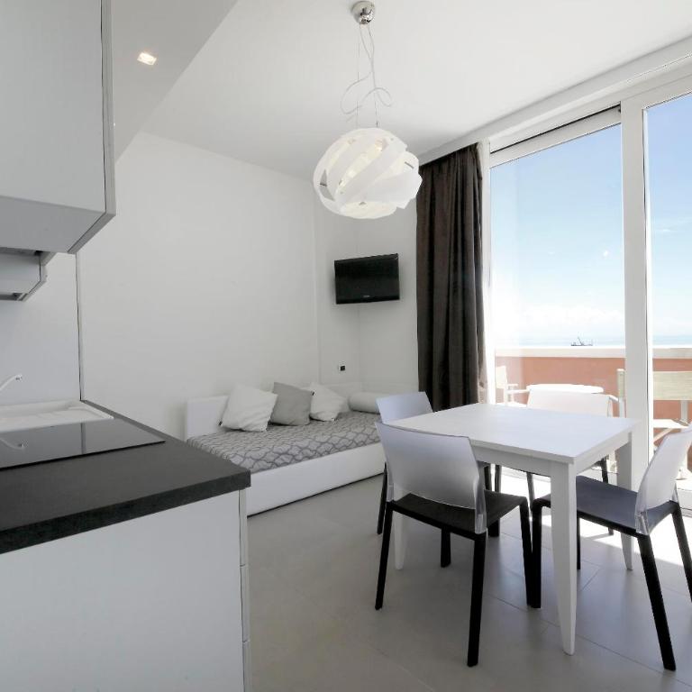 Grande Albergo Marin - Appartamento con Vista Mare - 1