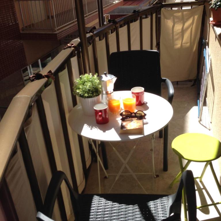 A 1 min de las playas norte y sur - Apartamento de 1 dormitorio - 3