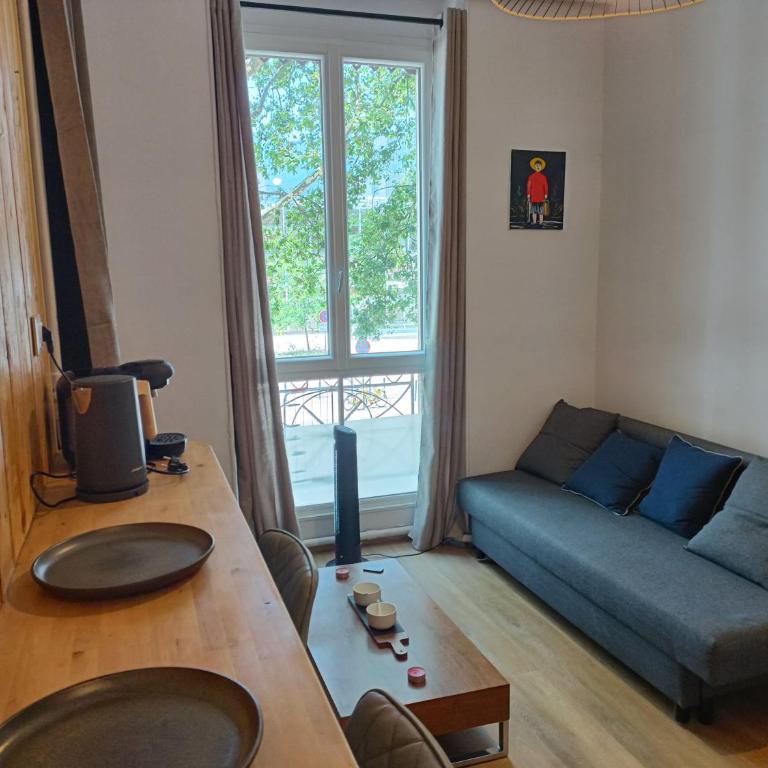 Studio cosy rénové -Hyper centre Grenoble, 1 min Gare-Tram - Appartement 1 Chambre - 24