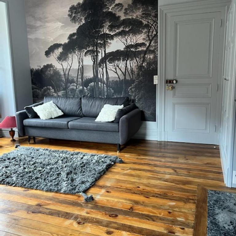 Studio Luchon location standing VILLA LUISA Luchon Pyrénées - One-Bedroom Apartment - 10