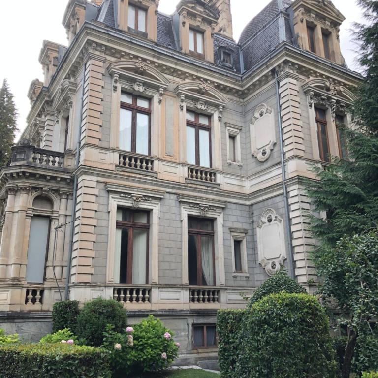 Studio Luchon location standing VILLA LUISA Luchon Pyrénées - One-Bedroom Apartment - 12