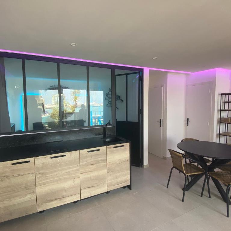 MarinesAppartement, Le quai Tropézien marina - Apartment mit Meerblick - 16