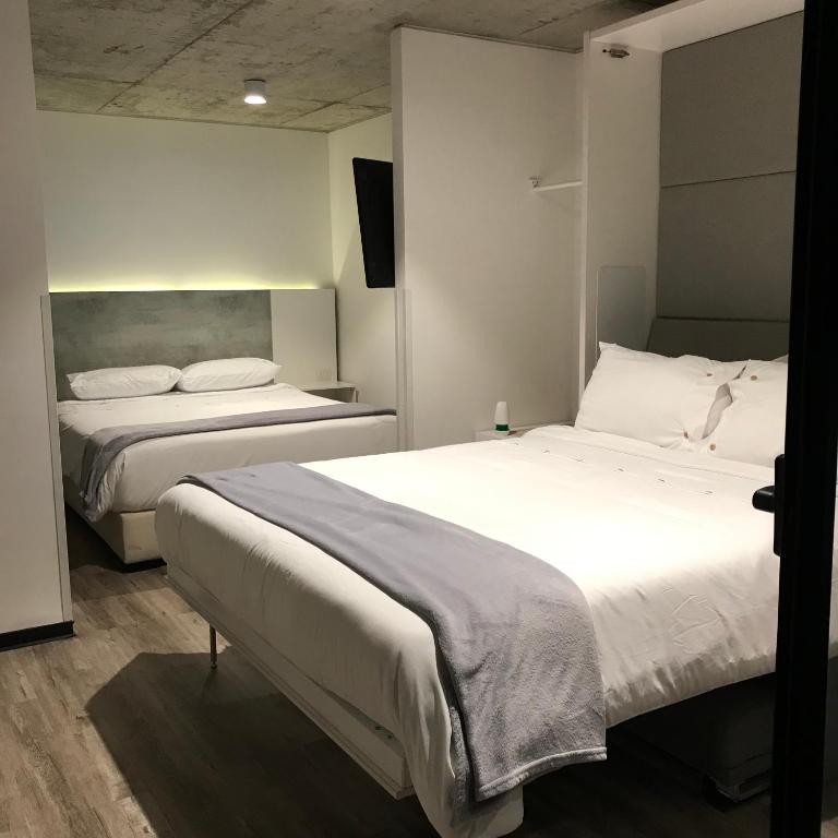 APART HOTEL - Double Room with Balcony - 6