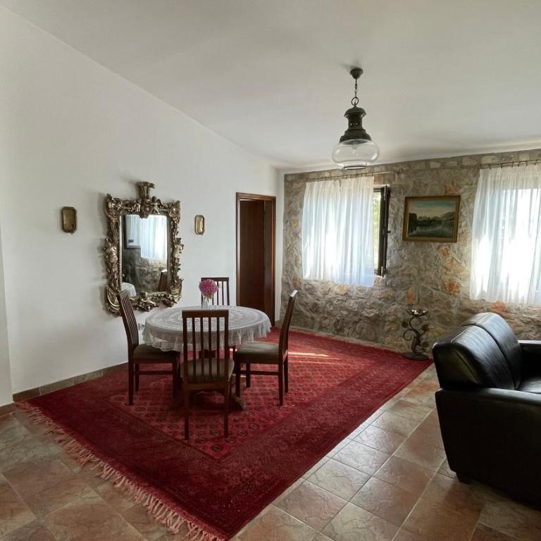 House in the Mountains near Budva - Kuća sa 3 Spavaće Sobe - 2