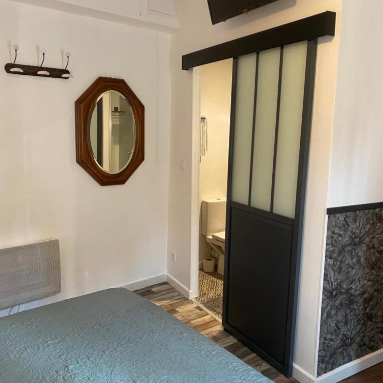 Hôtel Paul Riquet - Chambre Double avec Balcon - 12