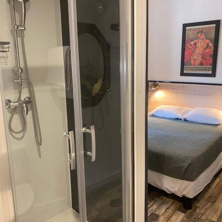 Hôtel Paul Riquet - Chambre Double avec Balcon - 11