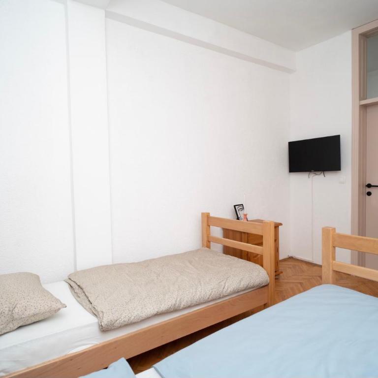 Liman Rooms and Apartments - Triple Room - 2