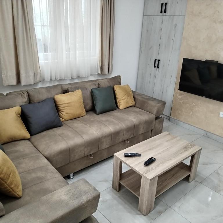 City Dream - One-Bedroom Apartment - 1