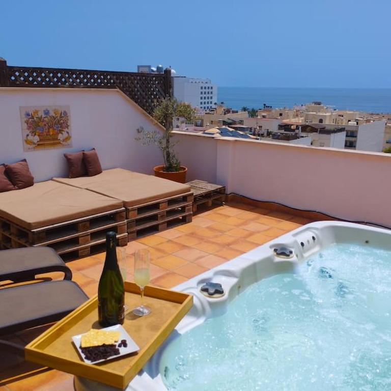 Penthouse with Jacuzzi and spectacular Sea Views - Apartamento de 2 dormitorios - 20