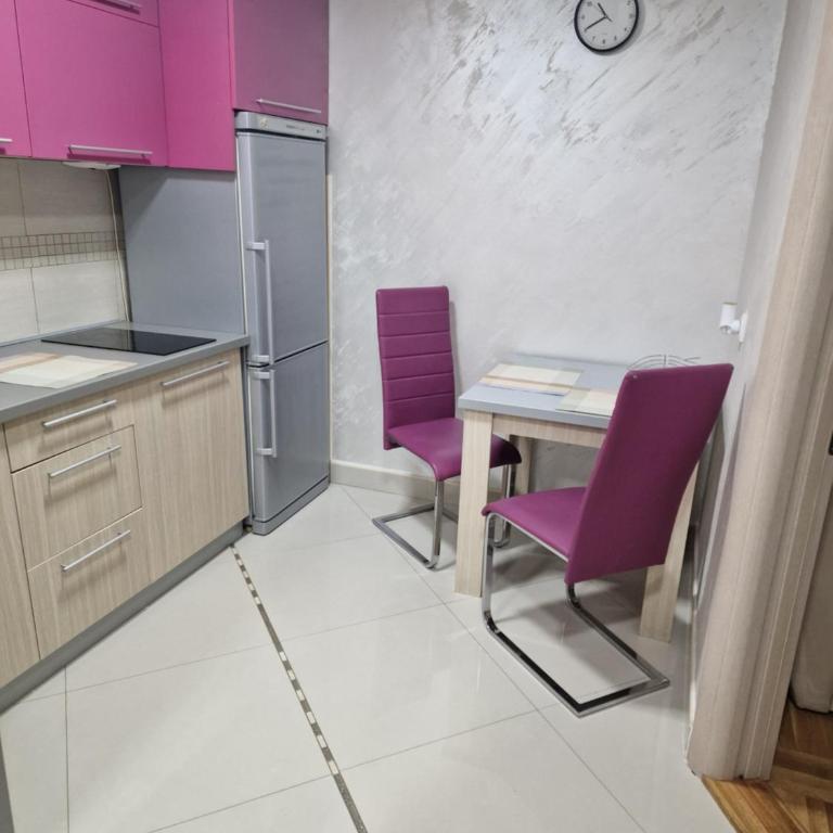 Miona HOME - Two-Bedroom Apartment - 1