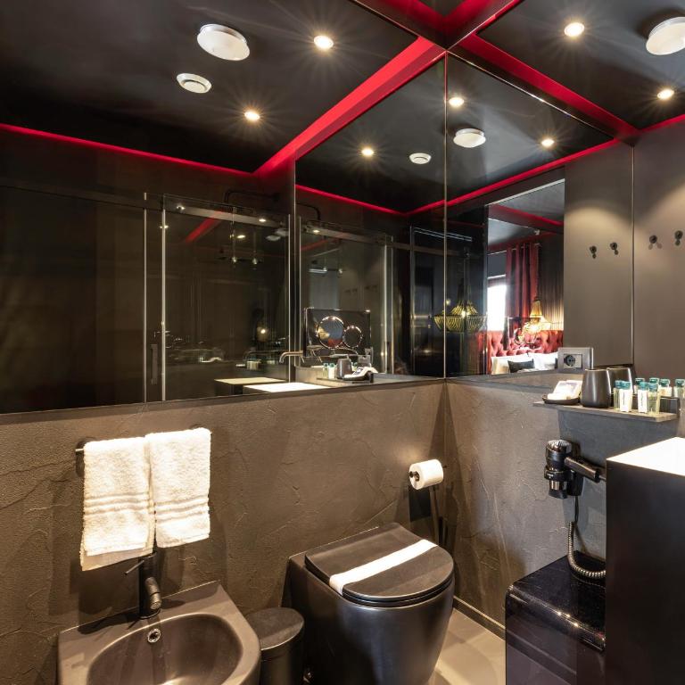 Boutique Marconi - Camera Matrimoniale con Bagno Privato - 38