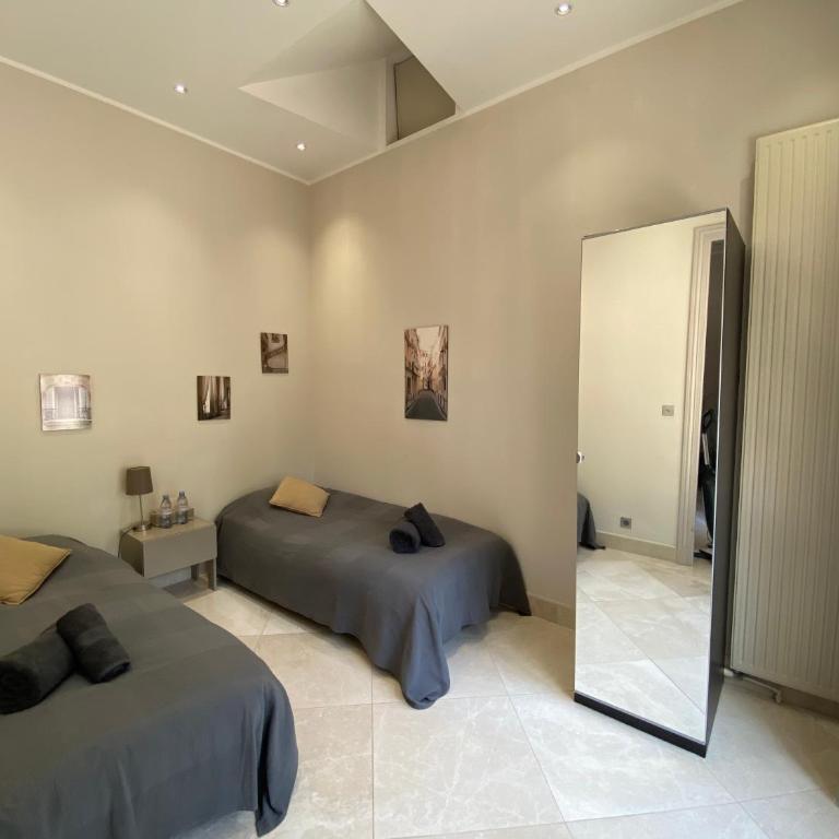 La Bastide des Rosiers - Chambre Double avec Terrasse - 12