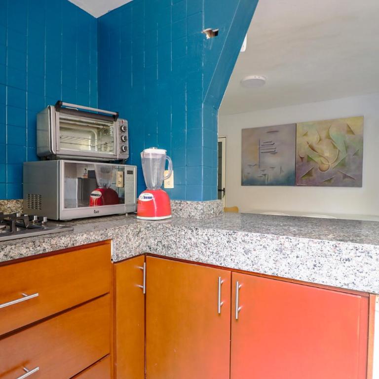 Hostal en El Centro LaKiwa - Double Room with Private Bathroom - 16